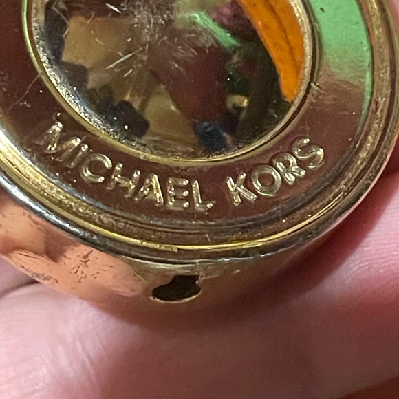 Michael Kors leather bag - Picture 10 of 13